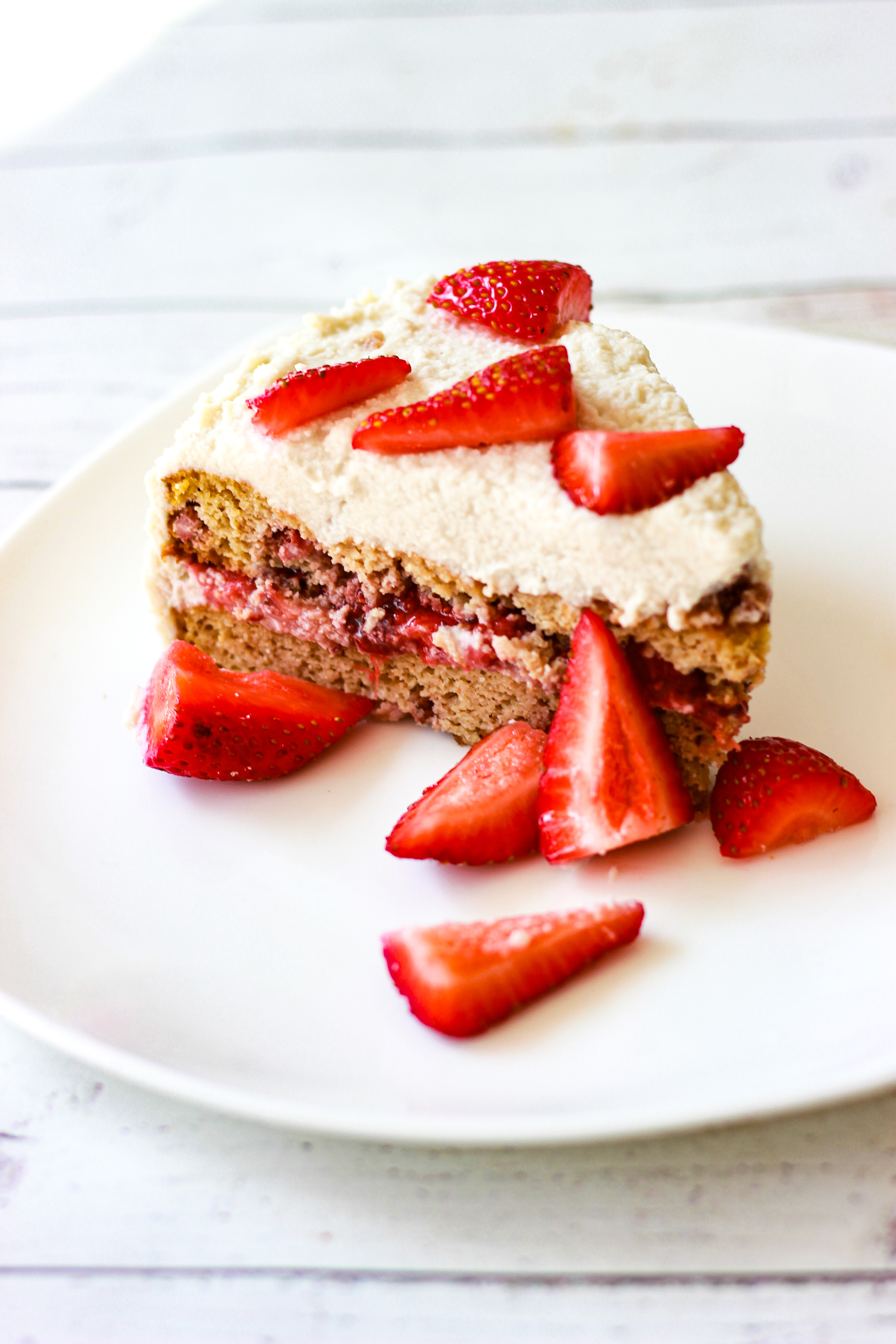 Paleo Sugar-Free Strawberry Shortcake