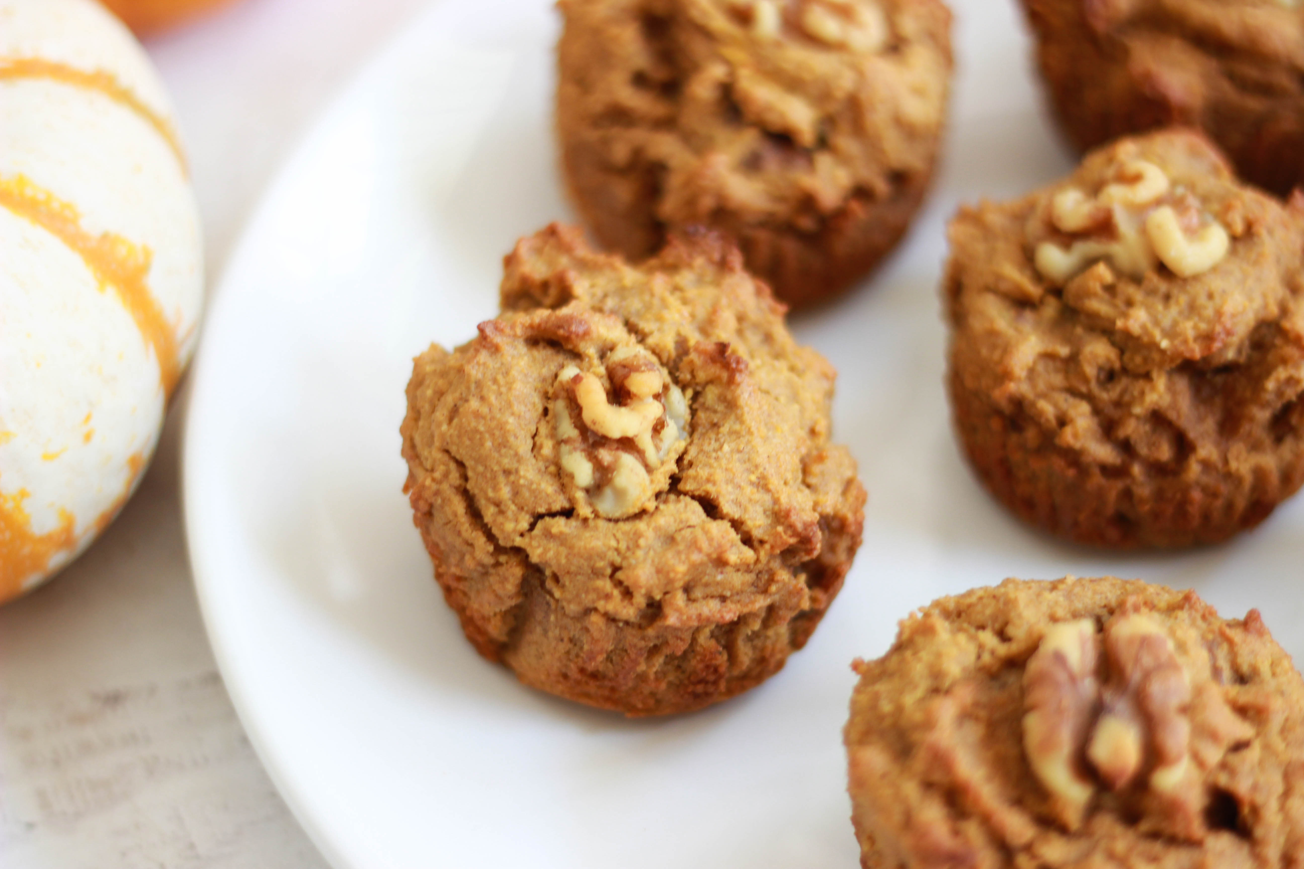 Pumpkin Walnut Muffins (Sugar-Free / Paleo)