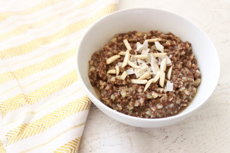 Chia “Rice” Pudding / Fake Oatmeal (Chai or Pumpkin Spice Flavor) (Paleo / Vegan)