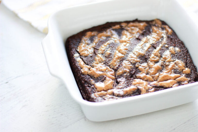 Keto Cinnamon Fudge Avocado Brownies (Paleo)