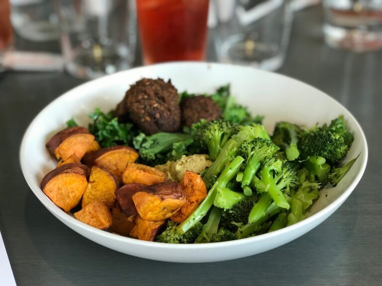 The Best Time to Eat Carbohydrates (Become a Member for Access)