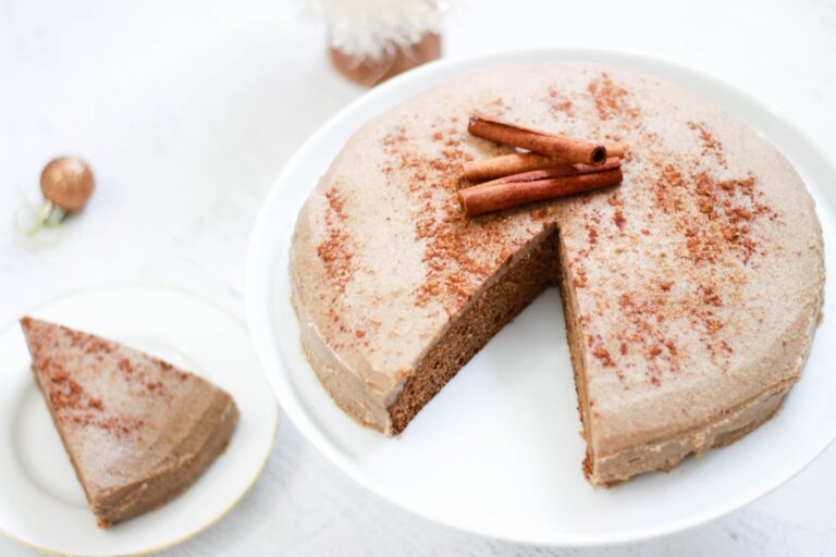 Paleo Eggnog Spice Cake
