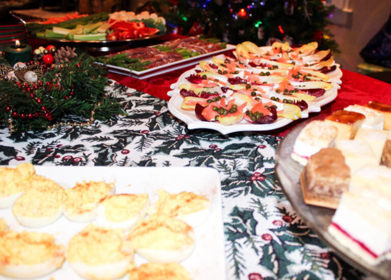 What To Do When You Have Food Intolerances During the Holidays