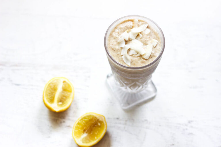 Sugar-Free Lemon Bar Smoothie (Paleo / Vegan / Keto)