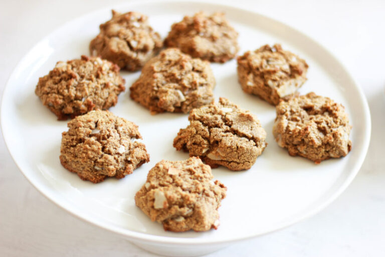 Sugar-Free Vanilla Coconut Collagen Cookies (Paleo w/ Vegan Option)